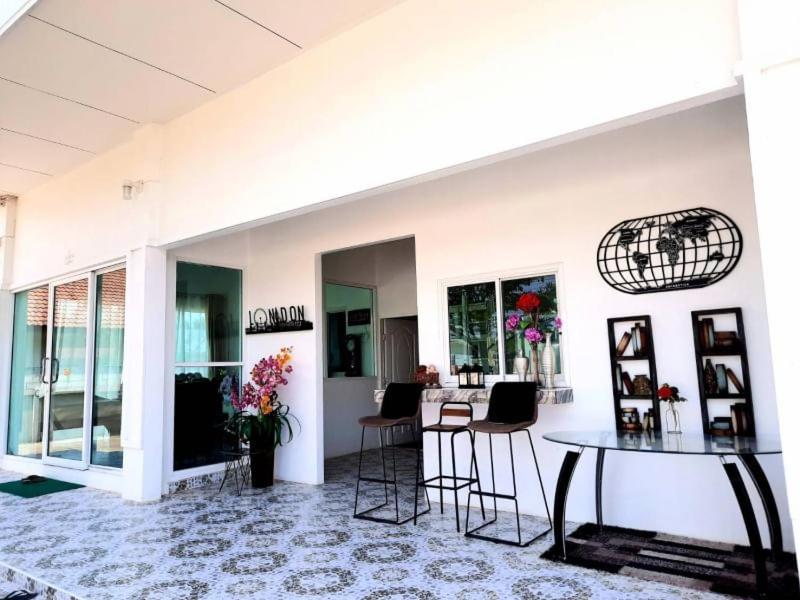 Pon Resort Ban Phe Extérieur photo